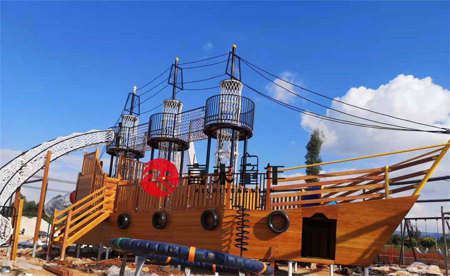 户外大型木制海盗船滑梯系列